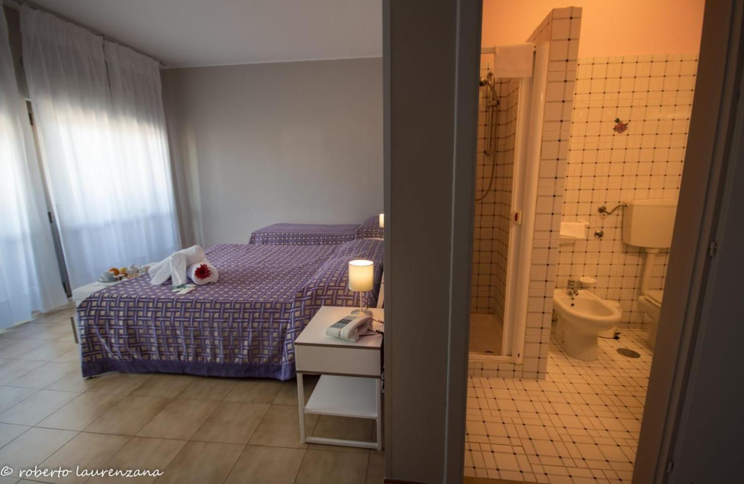 מטאפונטו Hotel Palatinum מראה חיצוני תמונה