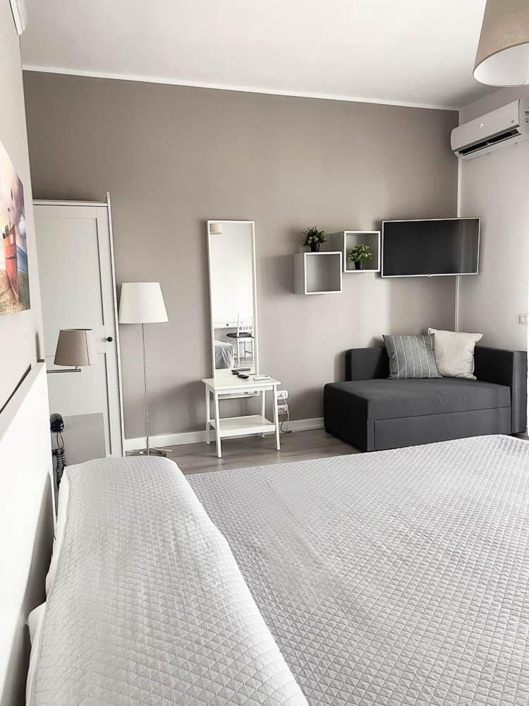 מטאפונטו Hotel Palatinum מראה חיצוני תמונה