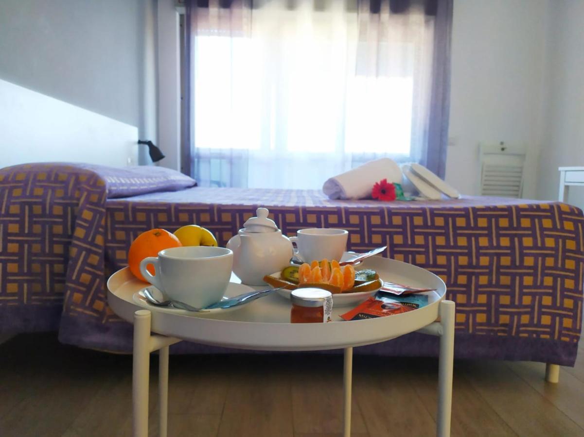 מטאפונטו Hotel Palatinum מראה חיצוני תמונה